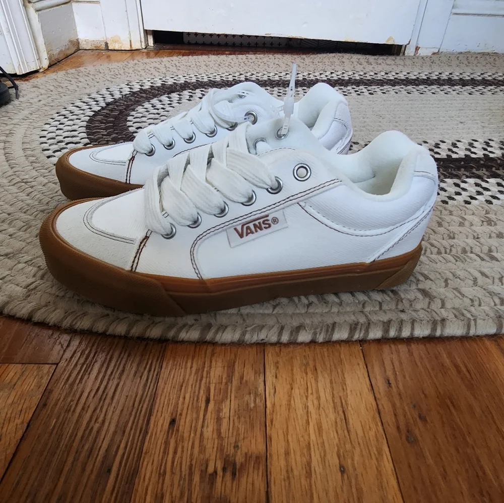 Vans White Denim Tie Up Sneakers - Picture 1 of 11